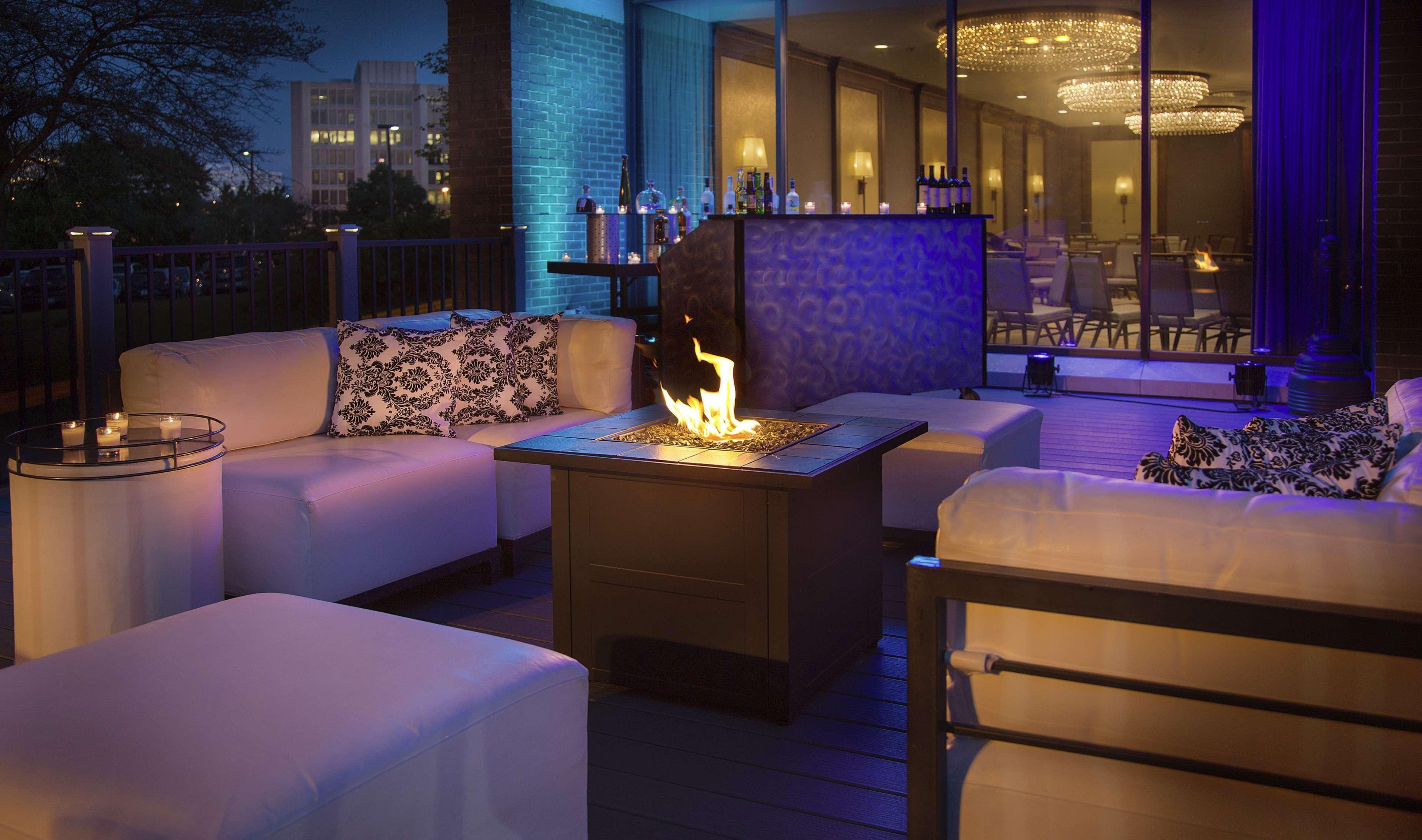 Hotel Doubletree By Hilton Chicago - Oak Brook Exterior foto