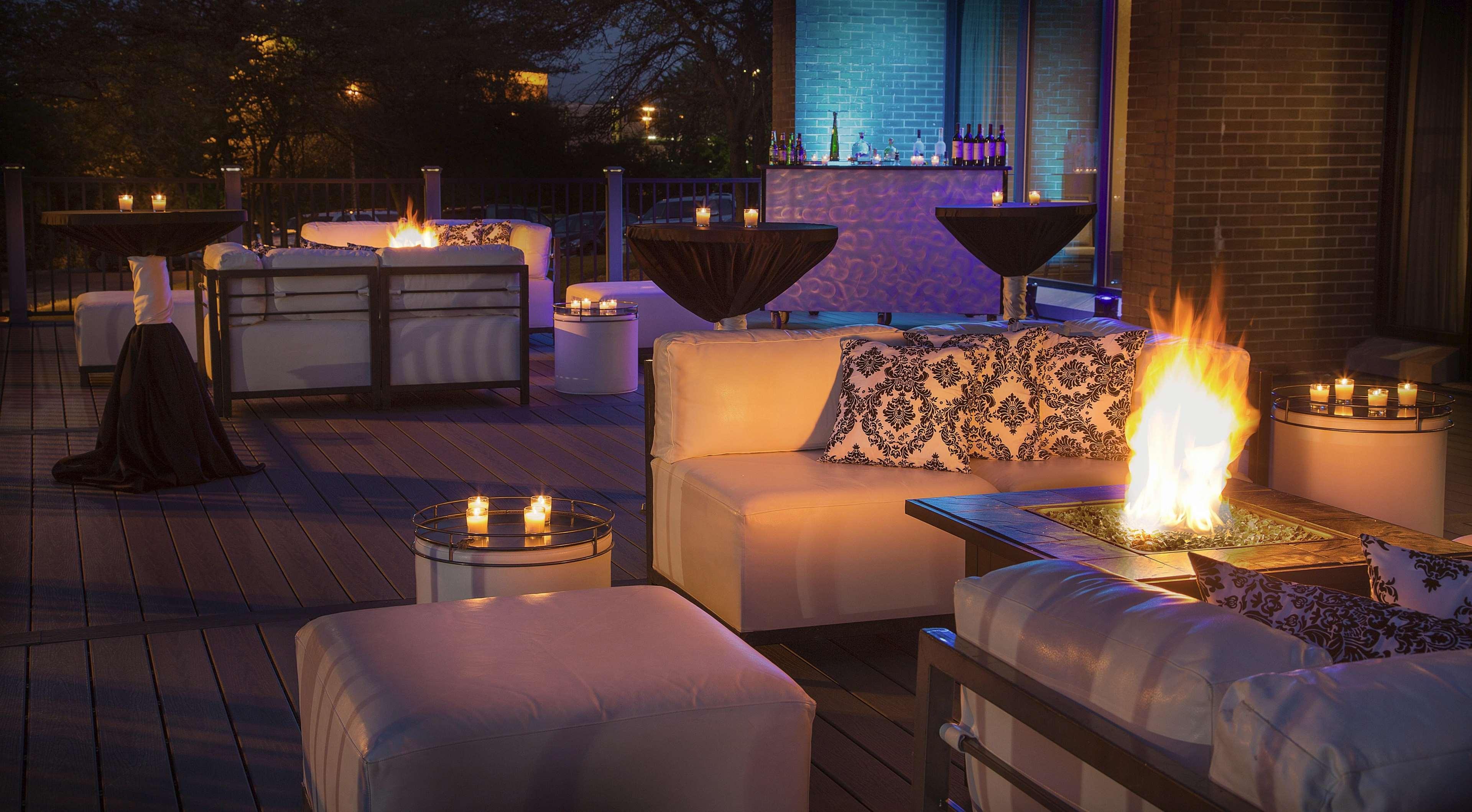 Hotel Doubletree By Hilton Chicago - Oak Brook Exterior foto