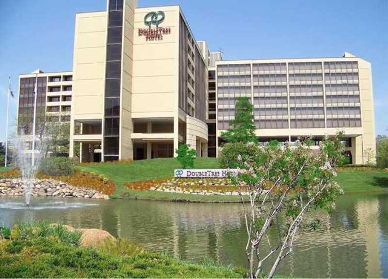 Hotel Doubletree By Hilton Chicago - Oak Brook Exterior foto